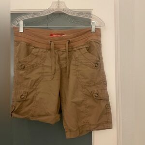 Union Bay khaki Utility Shorts Woman Size 5Cargo Y2K Skater Roll Tab Legs
